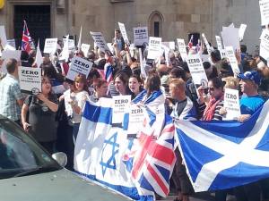 Jews & other Brits stand together
